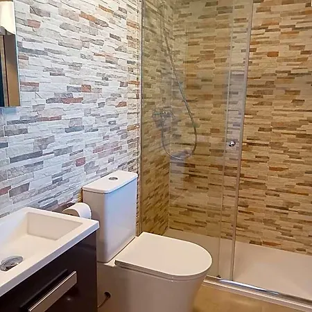 Xacobeo Lavacolla Otel 3*